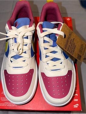 Nike Kids Low-Top Sneakers - Pink, Blue & White